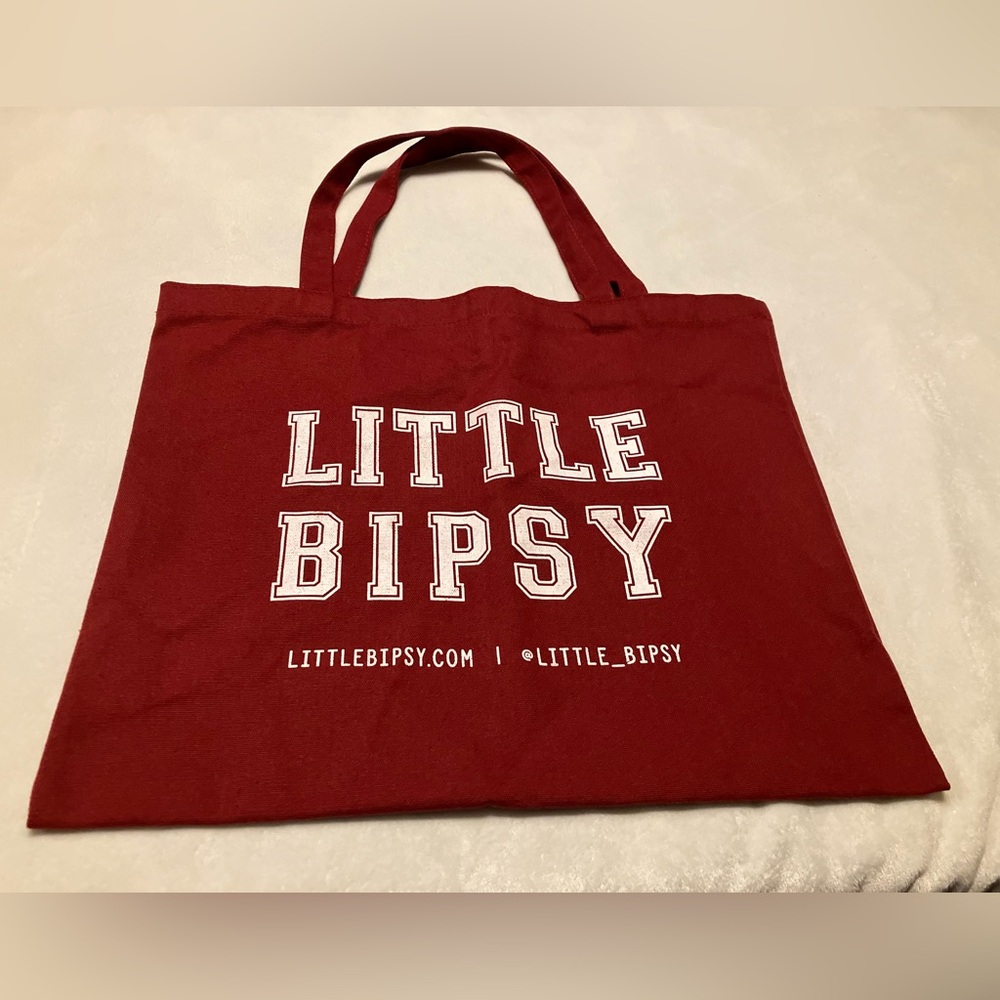 *last chance* Red canvas bag